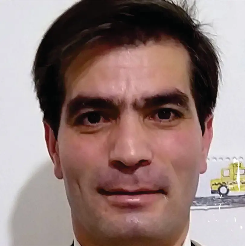 فرقان  خاکزاد